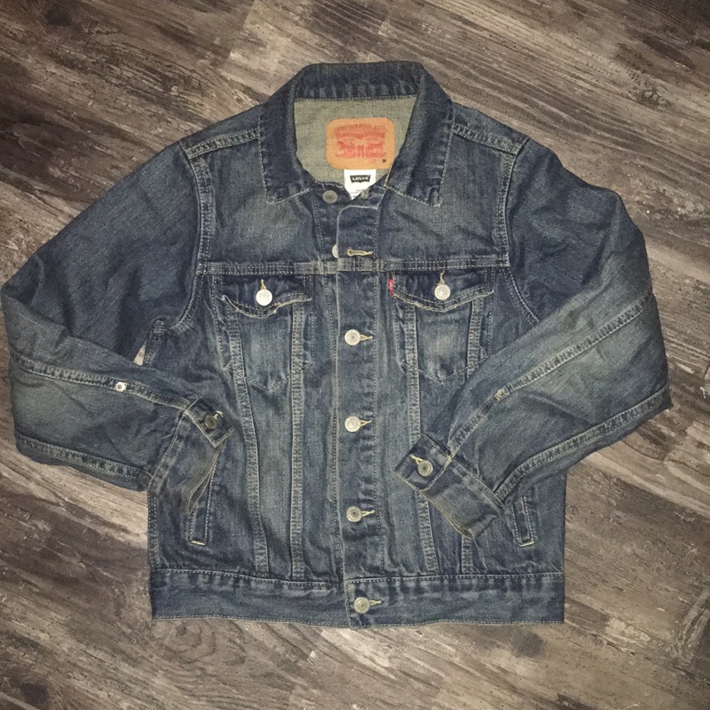 Levi’s Girls Denim Trucker Jacket size M